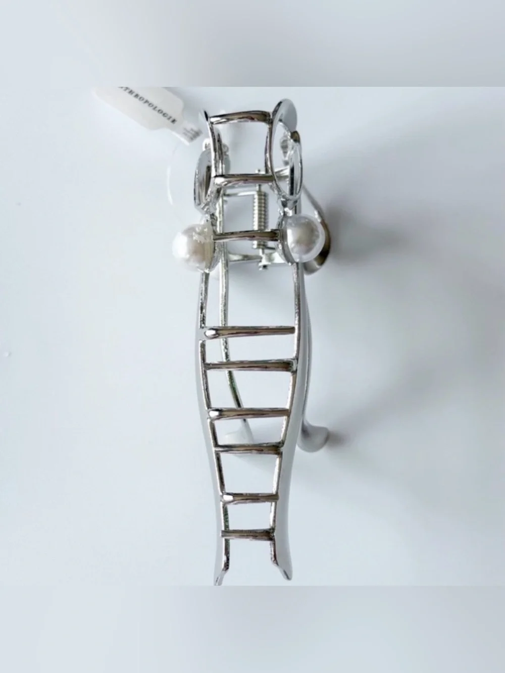 Anthropologie Bow‎ Pearl Hair Claw Clip NWT 🎀